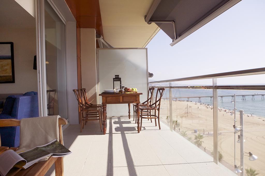 Great Sea-Side Barcelona Apartment บาดาโลนา ภายนอก รูปภาพ