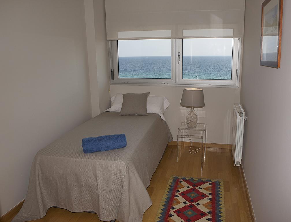 Great Sea-Side Barcelona Apartment บาดาโลนา ภายนอก รูปภาพ