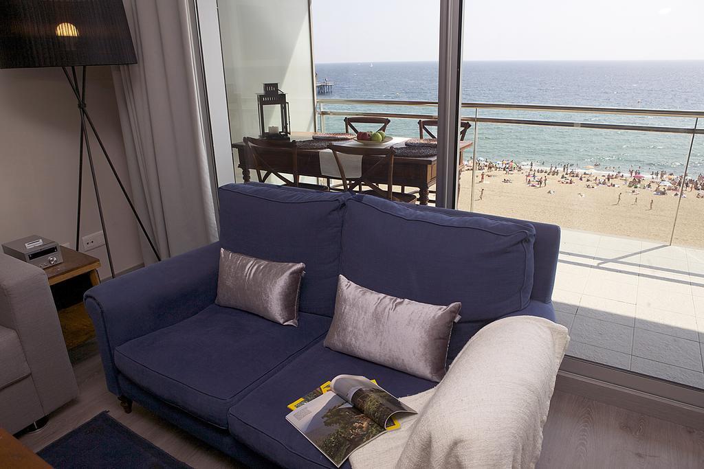 Great Sea-Side Barcelona Apartment บาดาโลนา ห้อง รูปภาพ